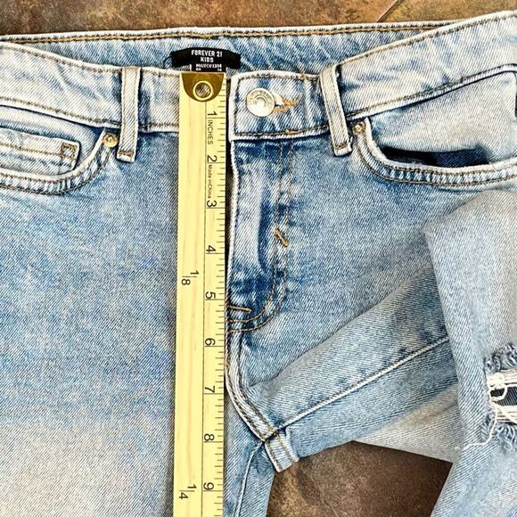 Forever 21 Kids Distressed Jeans Junior 13/14 - Picture 5 of 8